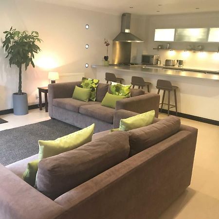 Aaron Glen Apartments EDI Kültér fotó